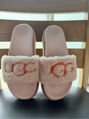 UGG Laton fluffy platform fur slides pink/purple sz 7.5 for women